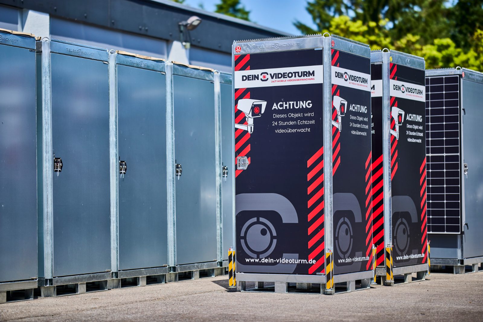 Videoturm mit Solarversorgung